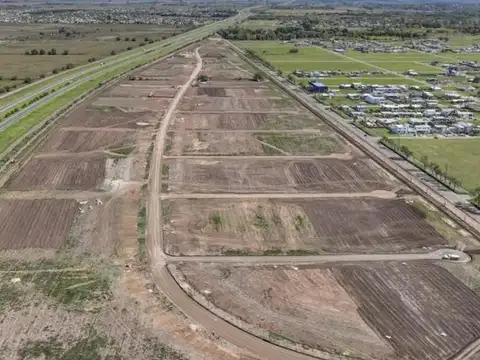 Terreno en Venta 40  mts Fondo