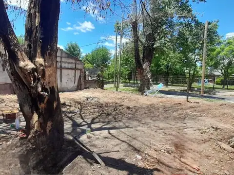 LOTE EN ESQUINA TRONCOS DEL TALAR 264 M2 - APTO CR
