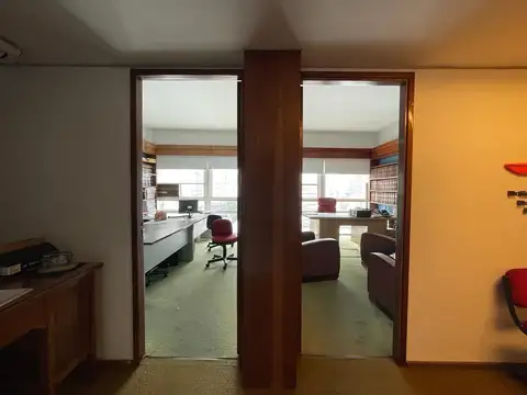 San Martin  862 Oficina doble con recepción