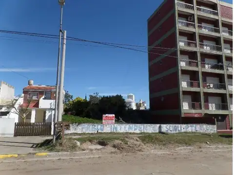 Terreno en Venta 35  mts Fondo
