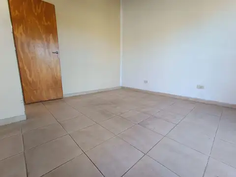 Casa en Alquiler en Ituzaingo, $ 750.000