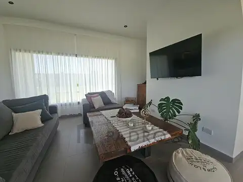 Casa en Venta en San Roque, USD 320.000