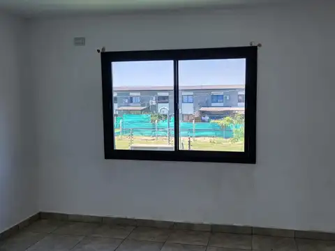 Casa en Alquiler en La Reja, $ 600.000