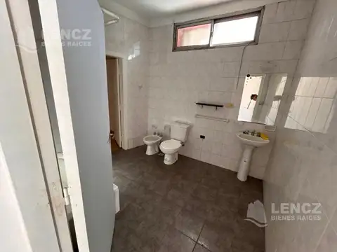 Depto Tipo Casa en Alquiler en Quilmes, $ 400.000