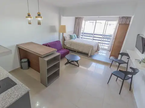 Monoambiente en Retiro, zona turística de Bs. As. Amueblado y muy luminoso