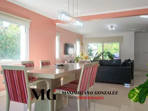 Casa en Venta en Malibu, USD 249.000