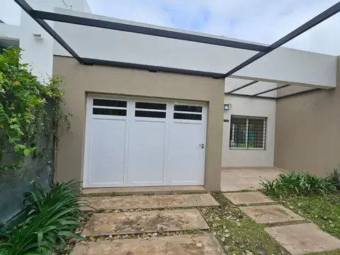 Casa en Alquiler de 2 dormitorios