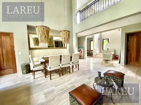 Casa en Alquiler en Bosque Chico, USD 4.200