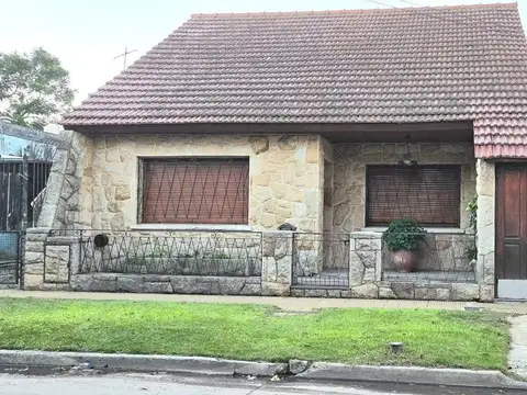 Venta Casa 3 ambientes