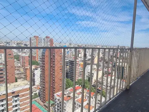 Departamento en Alquiler con 1 cocheras