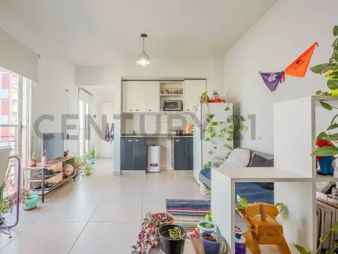 Avenida Córdoba 3200, Piso 0
