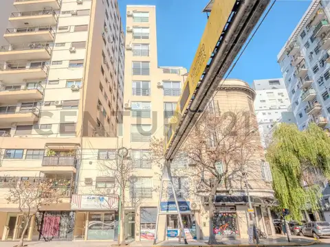 Avenida Córdoba 3200, Piso 0