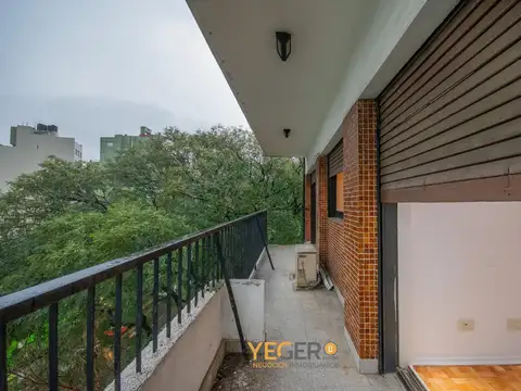 DEPARTAMENTO 3 AMB CON DEPENDENCIA 2 BAÑOS VISTA PARQUE
