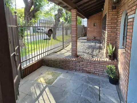 Depto Tipo Casa en Venta de 3 dormitorios