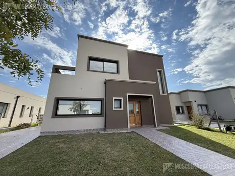 Casa en Venta en San Pablo, USD 245.000