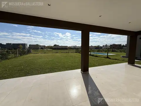 Casa en Venta al Noroeste
