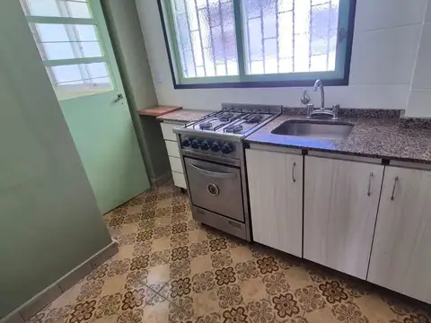 Depto Tipo Casa en Venta 32 años