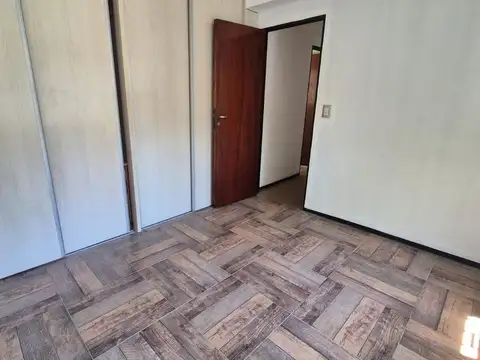 Depto Tipo Casa en Venta en Villa Real, USD 75.000