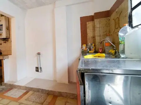 VENTA CASA CON COCHERA  Y DEPARTAMENTO EN PH - ROSARIO