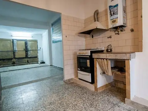 Casa 3 ambientes con 2 baños
