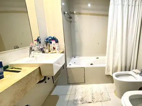 Departamento en Venta con 1 cochera