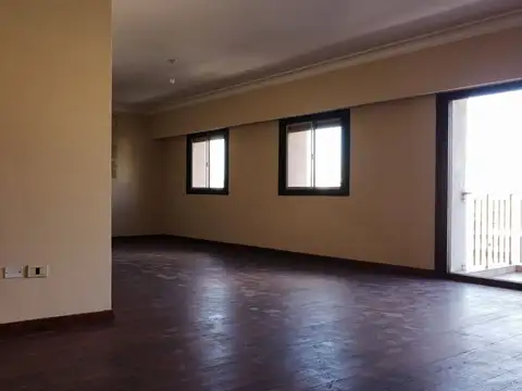 Departamento en Venta de 6 ambientes
