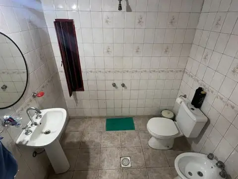 Depto Tipo Casa 2 ambientes con 1 baño