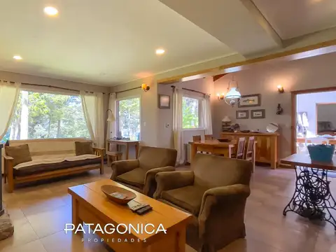 Casa 3 ambientes con 2 baños