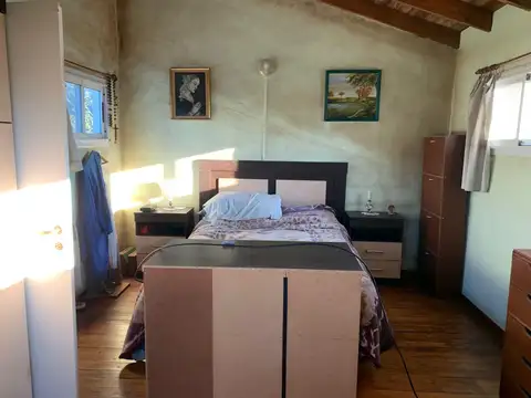 Casa 2 ambientes con 1 baño