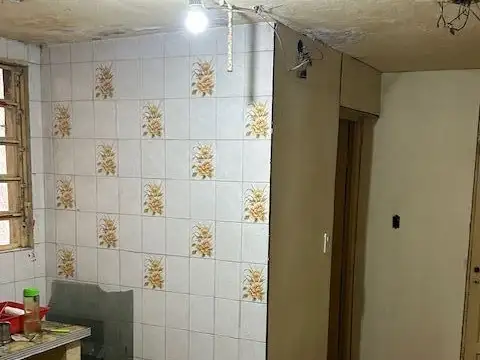 Galpon en Alquiler en Lanus Oeste, $ 1.200.000