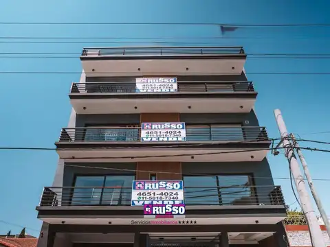 Emprendimiento en San Justo de 1 Dormitorios