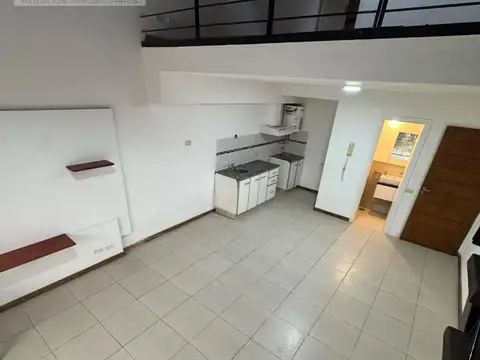Depto Tipo Casa 2 ambientes con 2 baños
