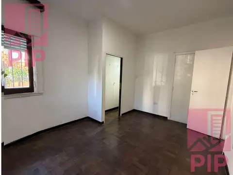 Local en Alquiler en Haedo Norte, $ 900.000