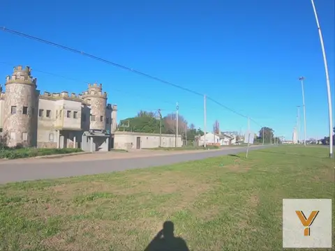Avenida Almirante Brown e/ 515 y 517