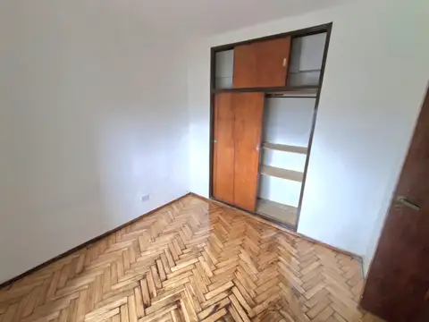 Departamento en Alquiler en Mataderos, $ 550.000