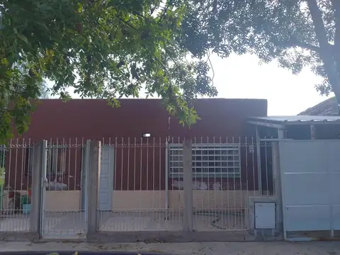 CASA EN ALVEAR, MENDOZA