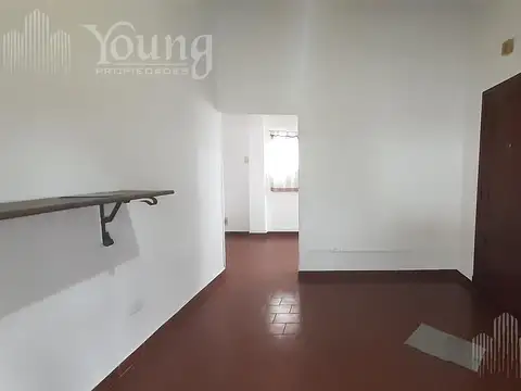 Depto Tipo Casa 2 ambientes con 1 baño
