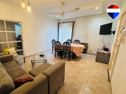 CASA 4 AMBIENTES PATIO-COCHERA 200 M2 TOTALES