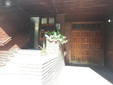 Av Alvear 3300, Piso 2