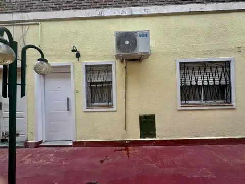 Depto Tipo Casa en Venta de 4 ambientes