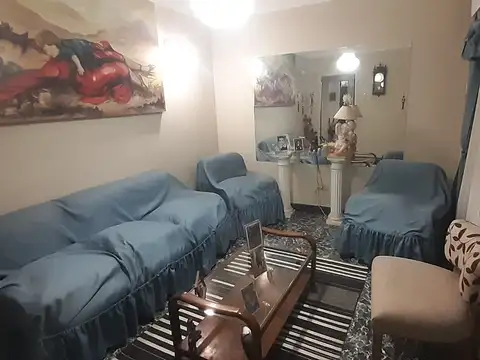 Casa en Venta con 5 cocheras