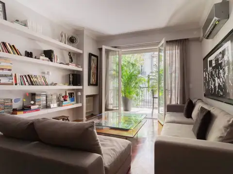 Juncal y Carlos Pellegrini