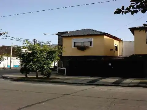 PH al frente 3 1/2 amb con 2 baños