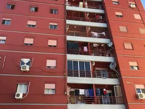 VENTA 4 AMBIENTES BALCON Y COCHERA