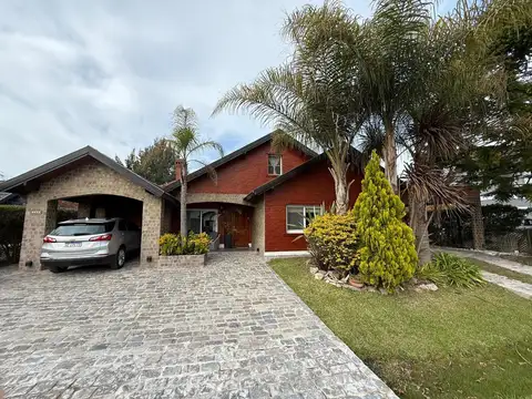Casa en Venta de 5 dormitorios