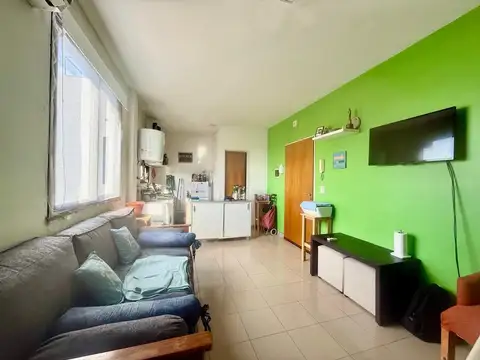 DÚPLEX EN LANUSITA – 2 AMB (POSIBLE 3) Lanus Oeste