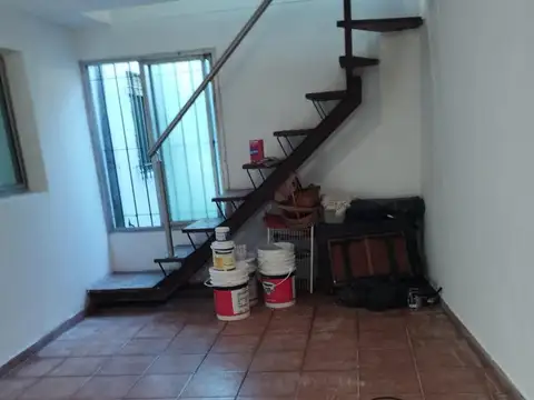 Casa en Alquiler con 1 cochera
