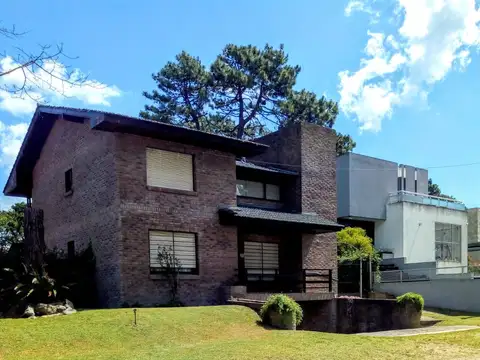 Casa en venta en Centro de villa gesell