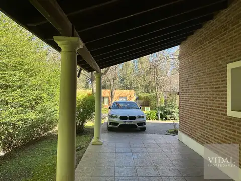 Casa en Venta al Este