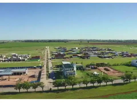 Terreno en Venta 15  mts Fondo